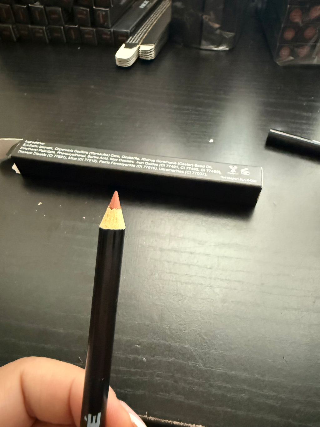 NICE Lip Liner