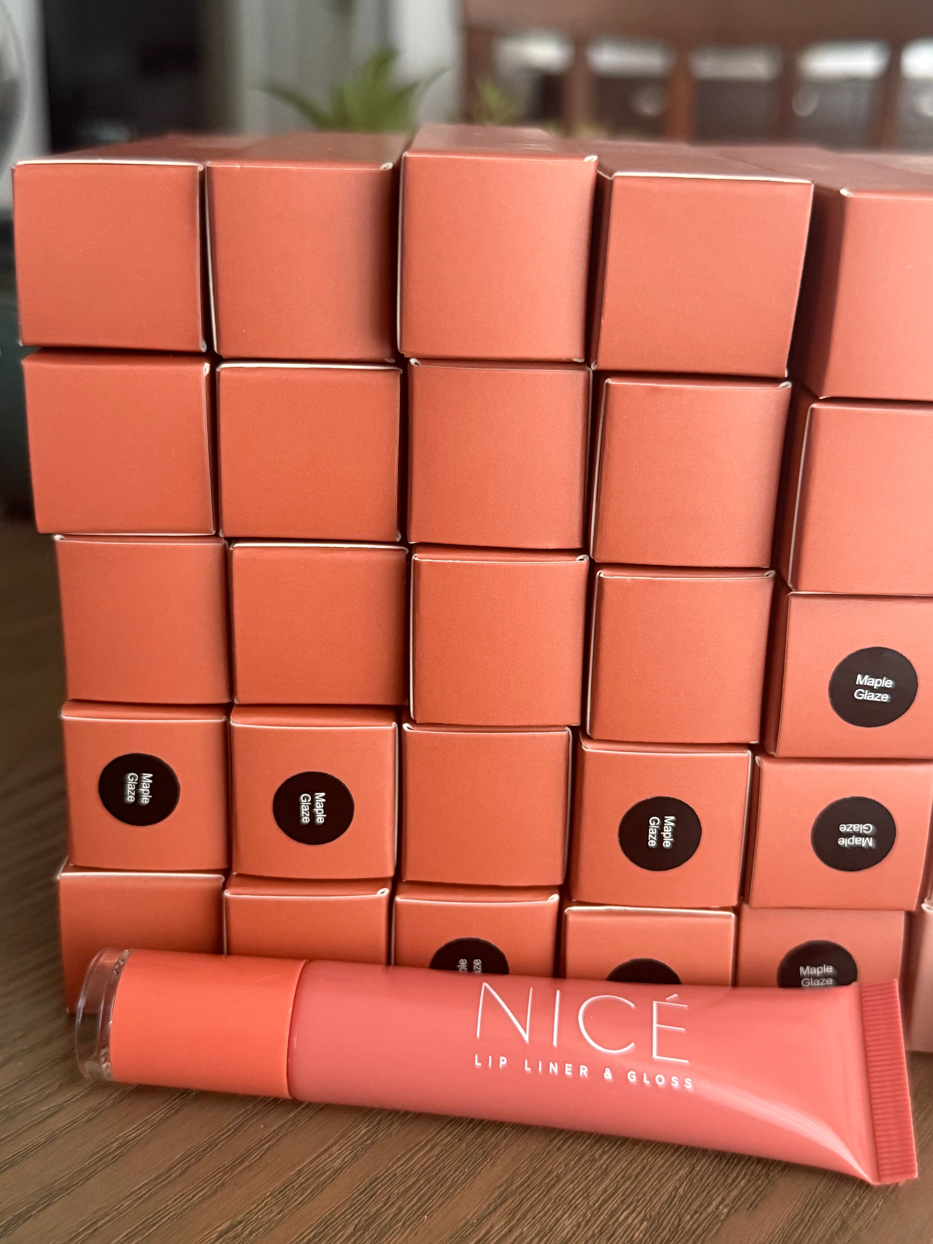 Maple Glaze Peptide Lip Oil